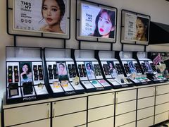 -miomi米欧米隐形眼镜(领展购物广场·中关村店)