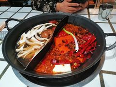 -贰回巷火锅馆(钟楼店)