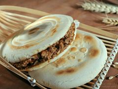 腊汁肉夹馍-东关吉祥西安腊汁肉夹馍(健德门店)