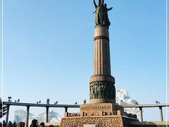 -人民防洪胜利纪念塔