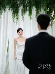 -雅云婚纱摄影工作室旗舰店