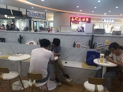 -张小盒·茶(民治1881mall店)
