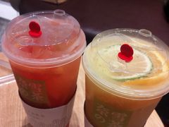 -奈雪的茶(湖滨银泰in77C区PRO店)