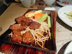 铁锄牛排-穹六人间 people 6(岳阳路店)