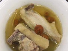 -威邵鸡煲(西华路总店)