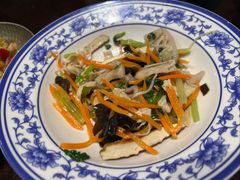 -古都历食南京菜·烤鸭·鸭血粉丝·汤包(南京博物院店)