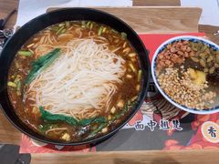 -亚皆老街南宁老友粉·米粉(印象城店)