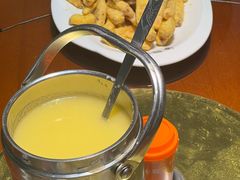 -老码头黑皮肘子锅包肉(赣水路店)