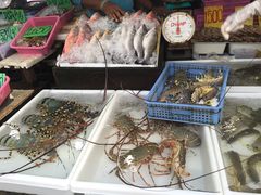 -拉威海鲜市场