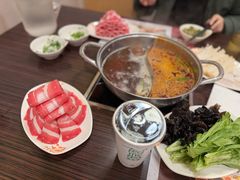 -呷哺呷哺(世贸.工三店)