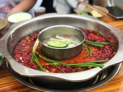 鸳鸯锅-周幺妹重庆老火锅(银泰城总店)