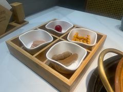 -花菇朵 ll 野生菌火锅·精品云南菜(后沙峪店)