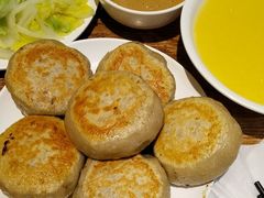 -清真吴记门钉肉饼·喜多利
