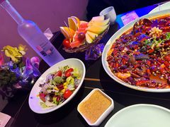 -粉墨特色菜·烧烤音乐酒馆
