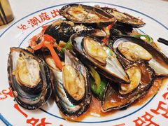 -潮庭港式茶餐厅·熊仔奶茶(同济广场店)