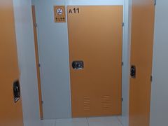 -安东易迷你自助仓储寄存仓库(杨浦店)