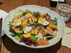烟熏三文鱼牛油果沙拉-芭莉与彩虹西餐厅(成都合生汇店)
