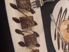 -Efes Turkish & Mediterranean Cuisine 艾菲斯餐厅(陆家嘴店)