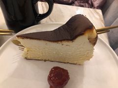 盐烤厚芝士蛋糕-大酉·M Coffee(北京美术馆店)