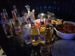 -温莎KTV(珠江路店)