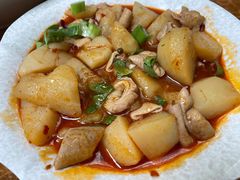 红烧肥肠-茅屋大酒店