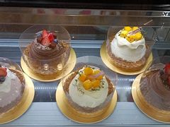 -花花卷卷·鲜食蛋糕(静安久光百货店)