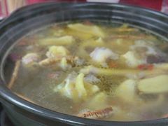 -花苑美食横琴生蚝火锅(拱北粤华路店)