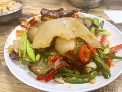 腊肉炒酸笋-文杰餐馆(南洪时尚风情街店)