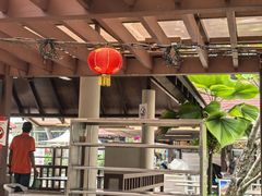 -东海岸人工湖美食村