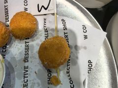 -W COLLECTIVE  DESSERT SHOP