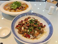 -臻品汇-镇江菜-河豚(大润发店)