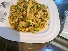 -缘来聚·徽菜名店(黄山宏村店)