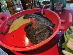 -二荆条·蜀鲜汇城市森林火锅