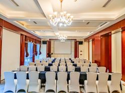 -成都世外桃源酒店-宴会厅·草坪婚礼·会议活动