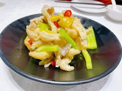 柠檬酸辣鸡爪-香融府·烤鸭·家常菜(马家堡路店)