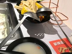 -新辣道鱼火锅(航天万源店)