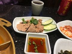-猪啊牛呀羊啊铜盘烤肉(正大广场店)