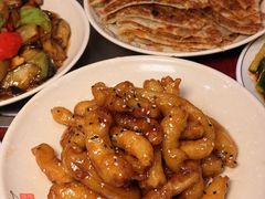 -聚首堂·特色小吃·肘子(什刹海德胜门店)