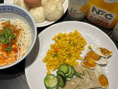 -涨巢·潮玩水疗局