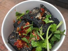 -黑色经典臭豆腐·湖南特产(步行街店)