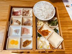 -勺子米线·云南传统小吃市集(四方街店)