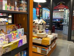 -西西弗书店&矢量咖啡(凯德晶萃广场店)