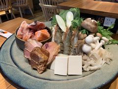 -锅物新语&寿喜烧.炉端割烹(世博源店)