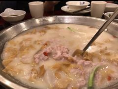 酸汤兔大锅-老来福·非遗酸汤兔(凯旋路店)