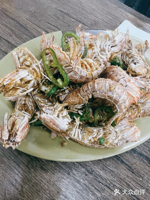 贞姨美食·老字号海鲜大排档椒盐濑尿虾图片