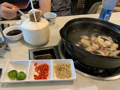 -烹然四季椰子鸡火锅(团结湖总店)