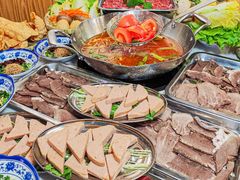 -王奋斗贵州酸汤牛肉火锅