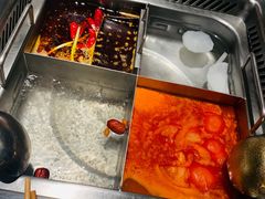 -海底捞火锅鲜切牛肉主题店(长寿路店)