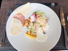 -唐拉雅秀酒店-西锦汇空中BBQ·思创餐厅