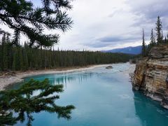 -阿萨巴斯卡瀑布观景点